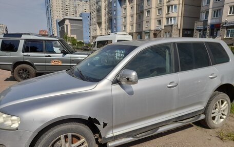 Volkswagen Touareg III, 2003 год, 550 000 рублей, 4 фотография