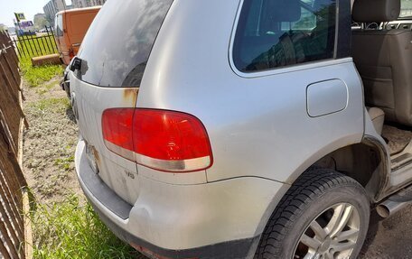 Volkswagen Touareg III, 2003 год, 550 000 рублей, 11 фотография