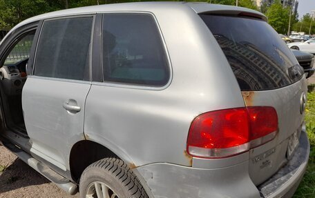 Volkswagen Touareg III, 2003 год, 550 000 рублей, 13 фотография
