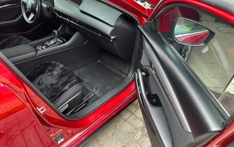 Mazda 3, 2019 год, 2 315 000 рублей, 28 фотография
