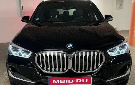 BMW X1, 2022 год, 2 690 000 рублей, 4 фотография