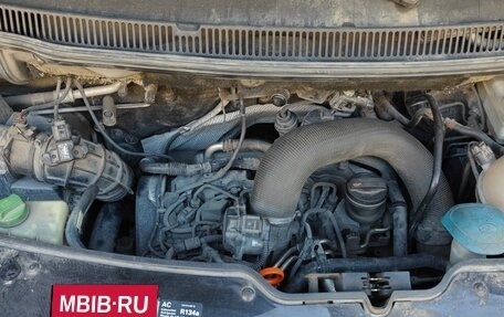 Volkswagen Caravelle T5, 2010 год, 1 420 000 рублей, 11 фотография