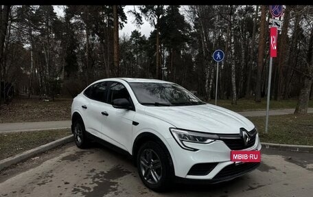 Renault Arkana I, 2021 год, 1 380 000 рублей, 4 фотография