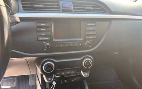 KIA Rio IV, 2019 год, 1 450 000 рублей, 16 фотография