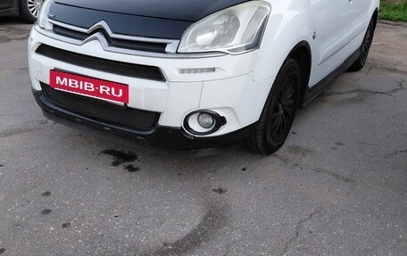 Citroen Berlingo II рестайлинг, 2012 год, 675 000 рублей, 20 фотография