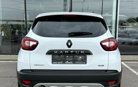 Renault Kaptur I рестайлинг, 2019 год, 1 825 000 рублей, 5 фотография