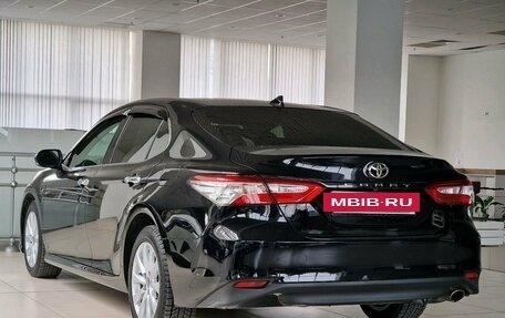 Toyota Camry, 2020 год, 2 677 000 рублей, 7 фотография