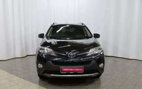 Toyota RAV4, 2015 год, 2 051 000 рублей, 2 фотография