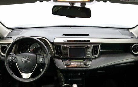 Toyota RAV4, 2015 год, 2 051 000 рублей, 13 фотография