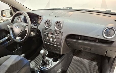 Ford Fusion I, 2008 год, 270 000 рублей, 12 фотография