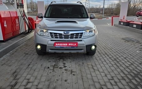 Subaru Forester, 2011 год, 1 250 000 рублей, 1 фотография