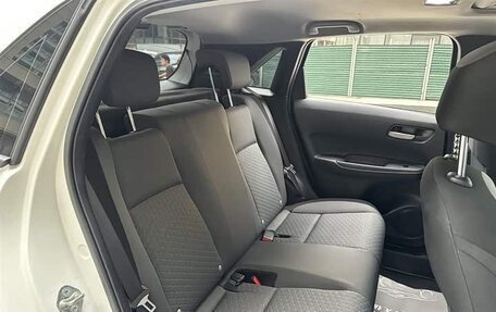 Honda Fit, 2022 год, 1 111 000 рублей, 8 фотография