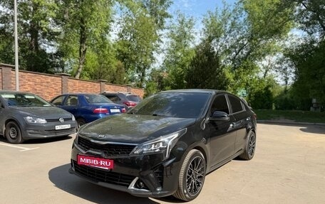KIA Rio IV, 2021 год, 1 900 000 рублей, 3 фотография