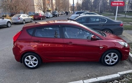 Hyundai Solaris II рестайлинг, 2014 год, 800 000 рублей, 4 фотография