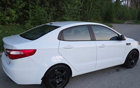 KIA Rio III рестайлинг, 2015 год, 650 000 рублей, 4 фотография