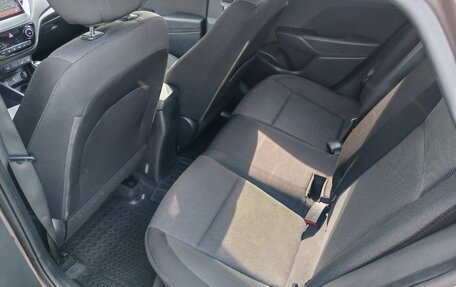 Hyundai Solaris II рестайлинг, 2019 год, 1 300 000 рублей, 14 фотография
