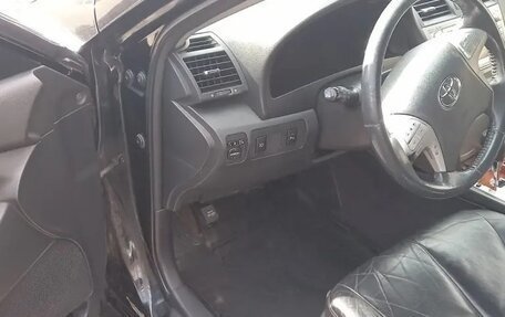 Toyota Camry, 2011 год, 1 100 000 рублей, 5 фотография
