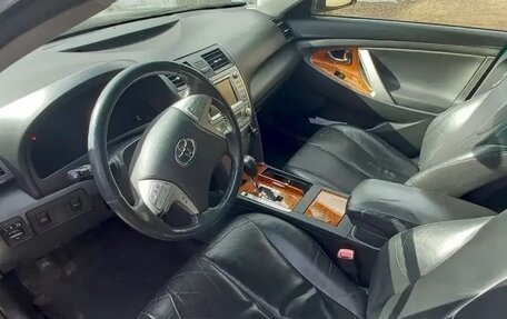 Toyota Camry, 2011 год, 1 100 000 рублей, 10 фотография