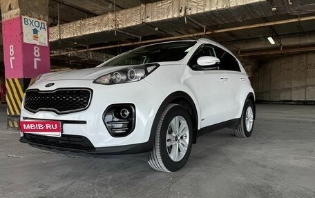 KIA Sportage IV рестайлинг, 2017 год, 1 800 000 рублей, 6 фотография