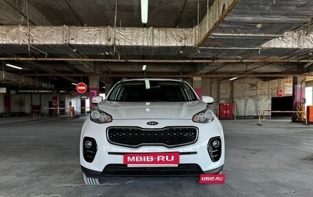 KIA Sportage IV рестайлинг, 2017 год, 1 800 000 рублей, 8 фотография