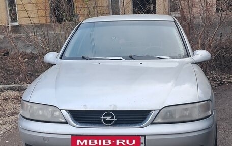 Opel Vectra B рестайлинг, 1999 год, 65 000 рублей, 3 фотография