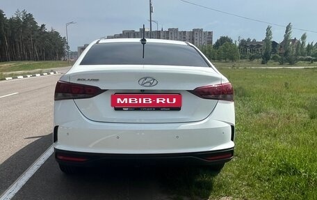 Hyundai Solaris II рестайлинг, 2020 год, 1 450 000 рублей, 4 фотография