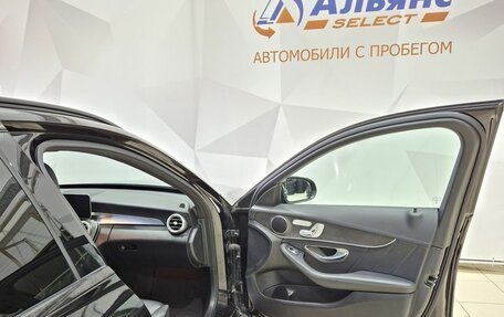Mercedes-Benz C-Класс, 2019 год, 2 820 000 рублей, 32 фотография