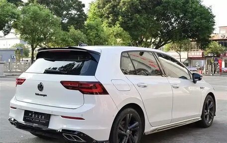 Volkswagen Golf VIII, 2023 год, 1 750 052 рублей, 4 фотография