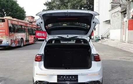Volkswagen Golf VIII, 2023 год, 1 750 052 рублей, 15 фотография