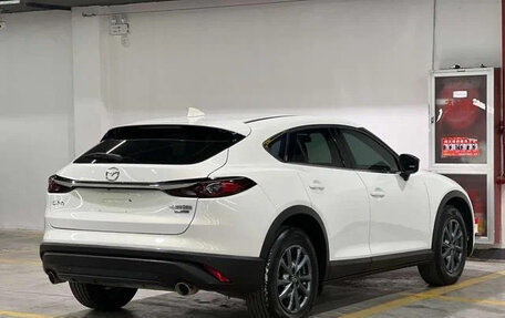 Mazda CX-4, 2022 год, 1 670 000 рублей, 6 фотография