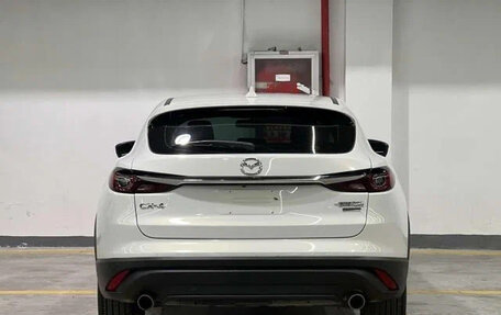Mazda CX-4, 2022 год, 1 670 000 рублей, 5 фотография
