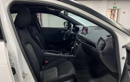 Mazda CX-4, 2022 год, 1 670 000 рублей, 12 фотография