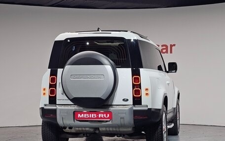 Land Rover Defender II, 2022 год, 7 693 040 рублей, 4 фотография