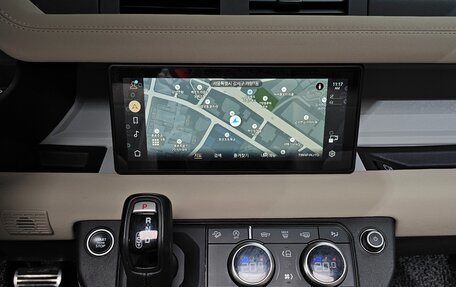 Land Rover Defender II, 2022 год, 7 693 040 рублей, 24 фотография