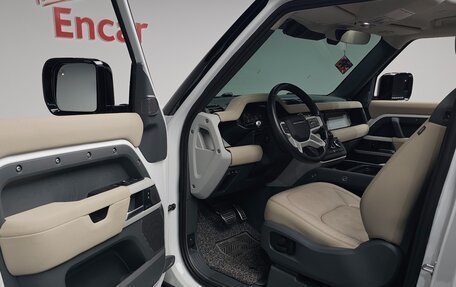 Land Rover Defender II, 2022 год, 7 693 040 рублей, 20 фотография