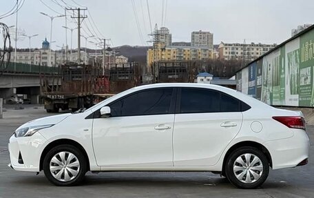 Toyota Yaris XP150 рестайлинг, 2022 год, 1 152 000 рублей, 5 фотография