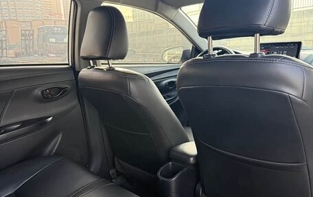 Toyota Yaris XP150 рестайлинг, 2022 год, 1 152 000 рублей, 9 фотография