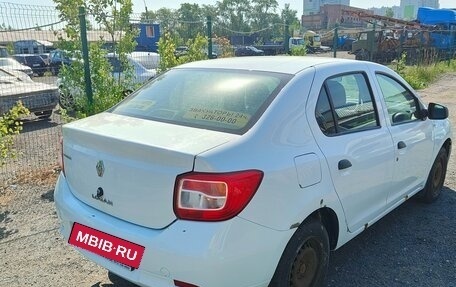 Renault Logan II, 2017 год, 300 000 рублей, 4 фотография