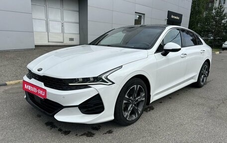 KIA K5, 2021 год, 2 750 000 рублей, 2 фотография