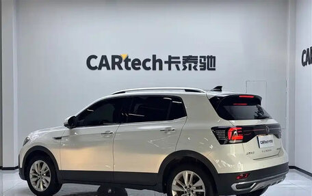 Volkswagen T-Cross I, 2022 год, 1 285 000 рублей, 6 фотография