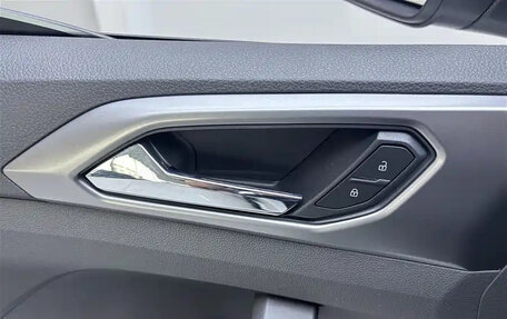 Volkswagen T-Cross I, 2022 год, 1 285 000 рублей, 14 фотография