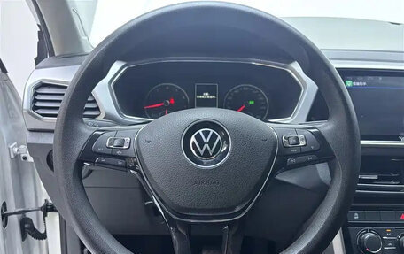 Volkswagen T-Cross I, 2022 год, 1 285 000 рублей, 13 фотография