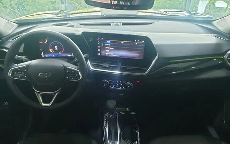 Chevrolet Trax, 2025 год, 1 770 000 рублей, 6 фотография