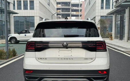 Volkswagen T-Cross I, 2022 год, 1 260 000 рублей, 6 фотография
