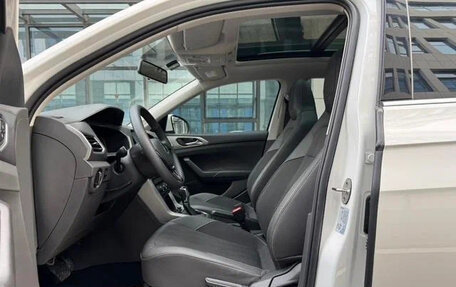 Volkswagen T-Cross I, 2022 год, 1 260 000 рублей, 8 фотография