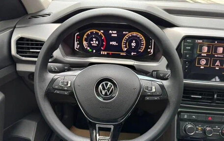 Volkswagen T-Cross I, 2022 год, 1 260 000 рублей, 11 фотография