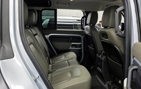 Land Rover Defender II, 2020 год, 5 659 040 рублей, 13 фотография