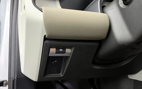 Land Rover Defender II, 2020 год, 5 659 040 рублей, 17 фотография