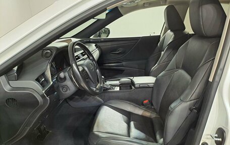 Lexus ES VII, 2021 год, 4 990 000 рублей, 14 фотография