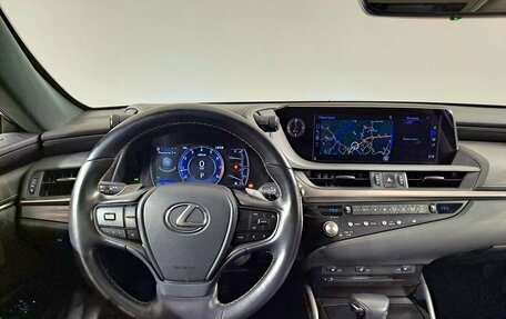 Lexus ES VII, 2021 год, 4 990 000 рублей, 9 фотография